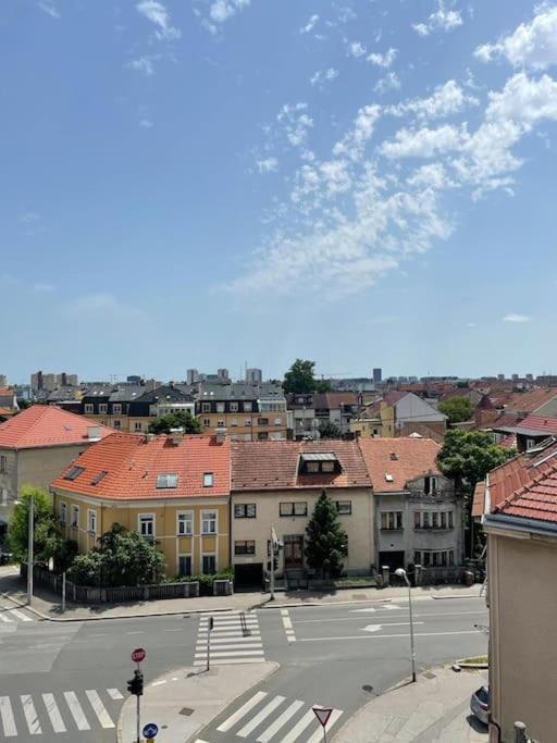 Prekrasan Mali Stan Matilda U Zagrebuアパートメント エクステリア 写真